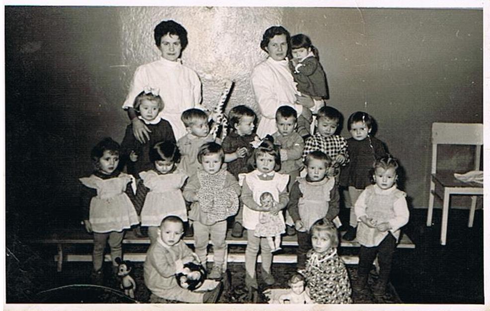 228. Fotografia – Maluchy ze żłobka ZPS „Karolina”, 1961