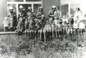 Wizyta strażaków w przedszkolu w Jaworzynie Śląskiej 1974